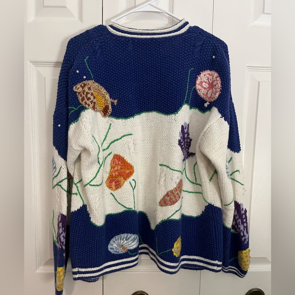 Vintage Sweater - Picture 5 of 5